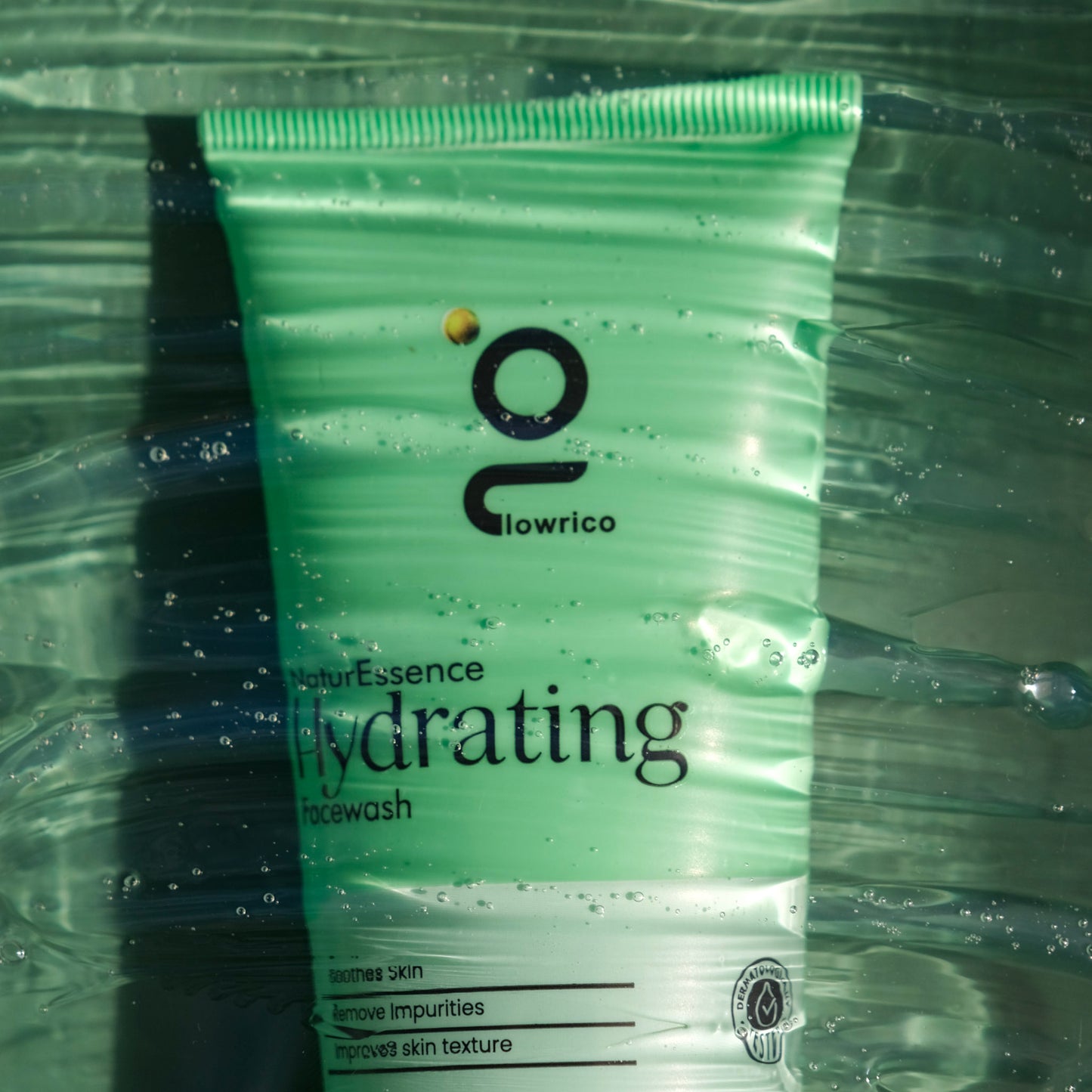 NaturEssense Hydrating Facewash